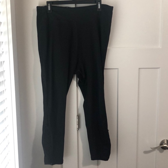 Victoria's Secret Pants - Victoria Secret Black Leggings